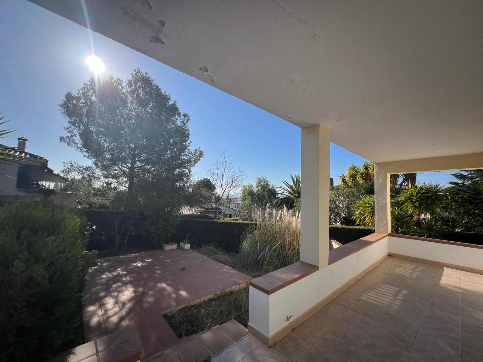 דירות Torroella de Montgrí Casa Buckingham 27B מראה חיצוני תמונה